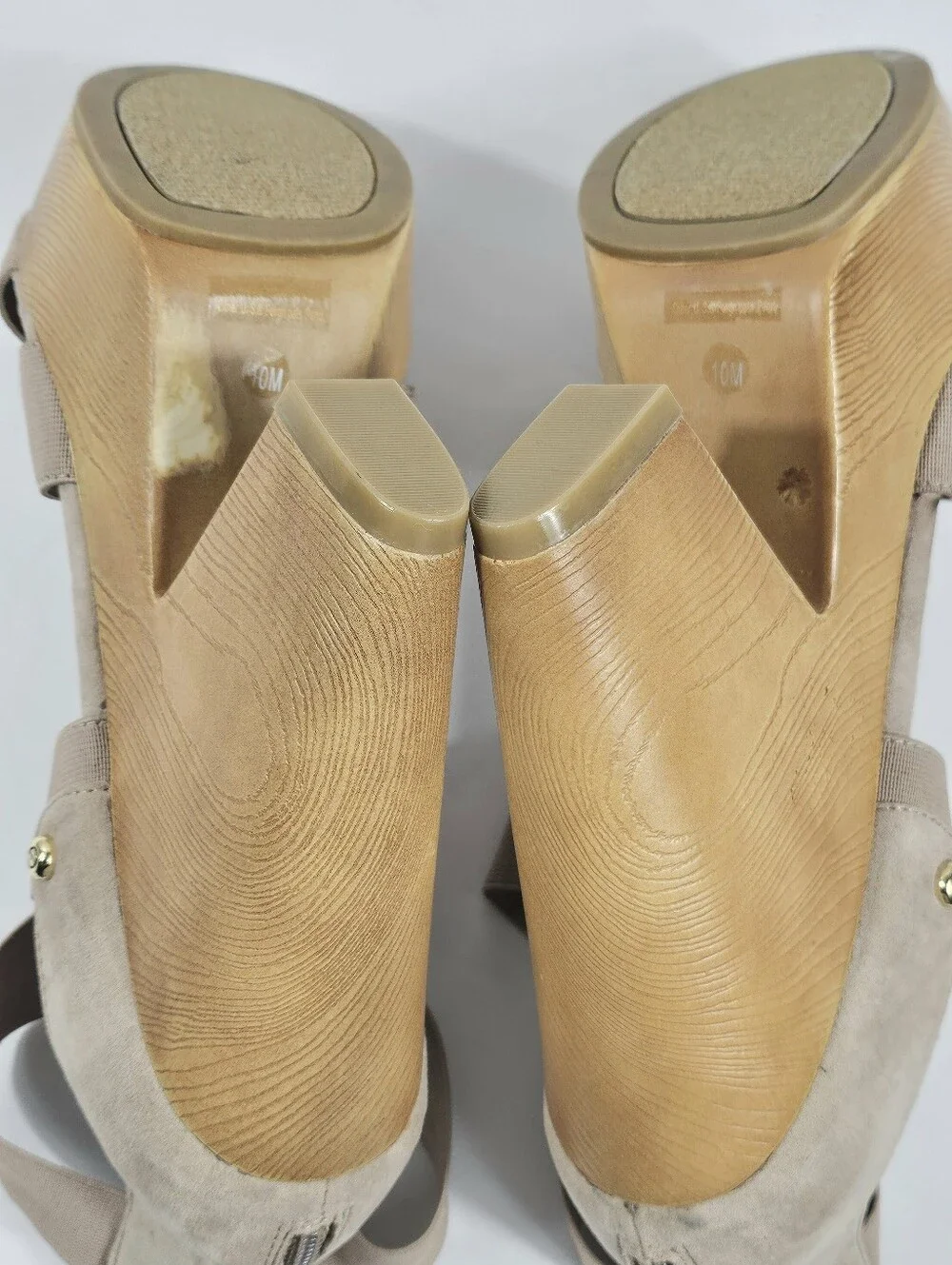 G By Guess Sirrah Beige Taupe Faux Suede Cross Strap Woodgrain Platform Sandal